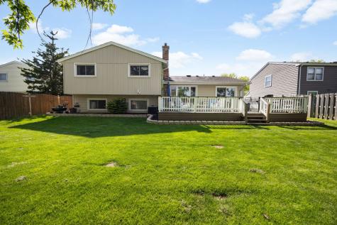 621 Newport Avenue Westmont IL 60559