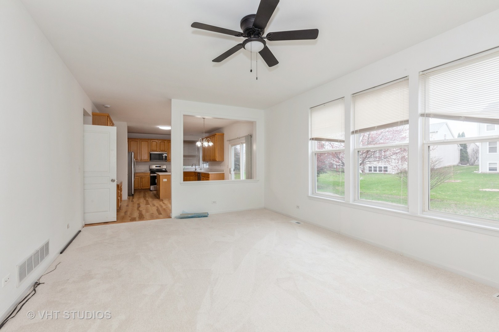 1110 Oakhill Drive Aurora IL 60502