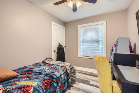 131 Sauk Trail Park Forest IL 60466