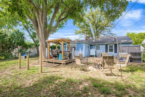 131 Sauk Trail Park Forest IL 60466