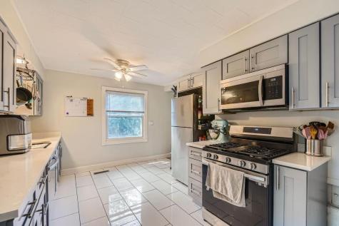 131 Sauk Trail Park Forest IL 60466