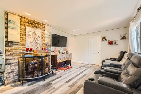 131 Sauk Trail Park Forest IL 60466