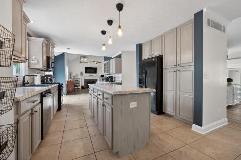 12 Boardwalk Circle Bloomington IL 61701