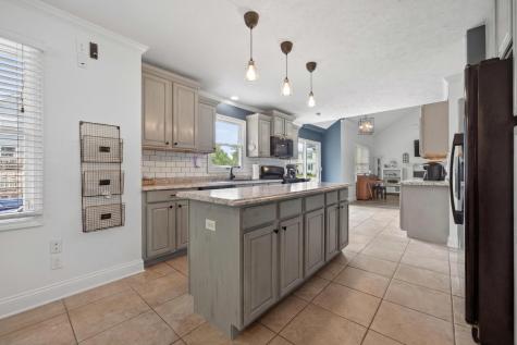 12 Boardwalk Circle Bloomington IL 61701