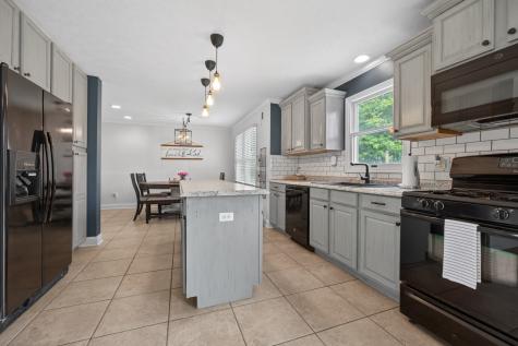 12 Boardwalk Circle Bloomington IL 61701