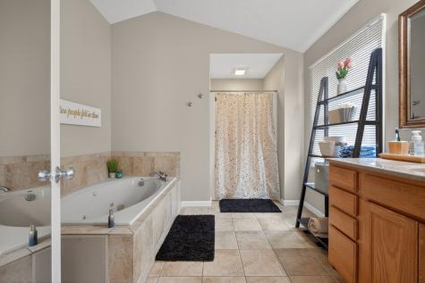 12 Boardwalk Circle Bloomington IL 61701