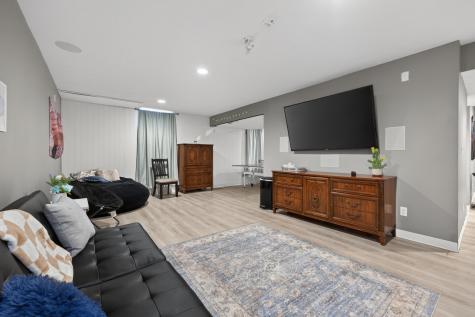 12 Boardwalk Circle Bloomington IL 61701