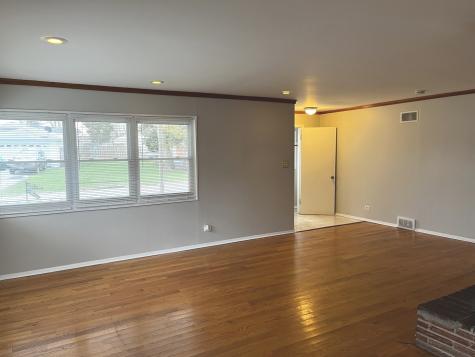 17410 Emerson Avenue Hazel Crest IL 60429