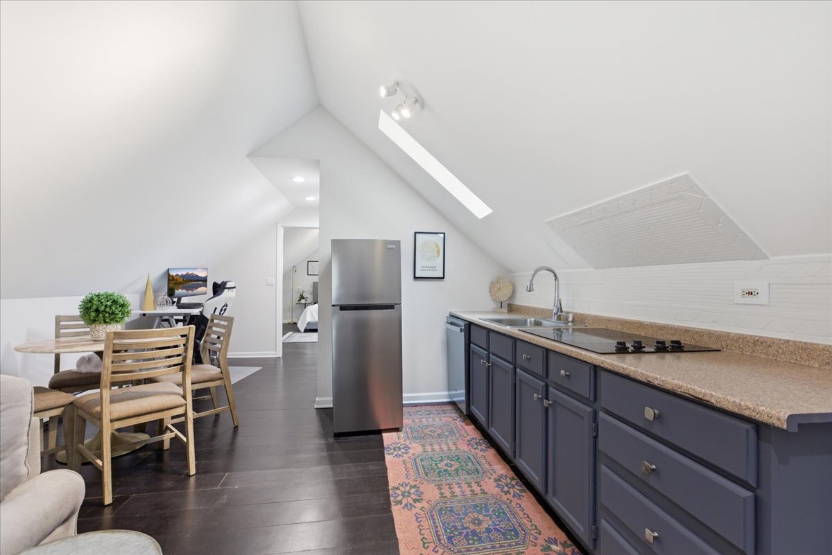 3241 North Normandy Avenue Chicago IL 60634