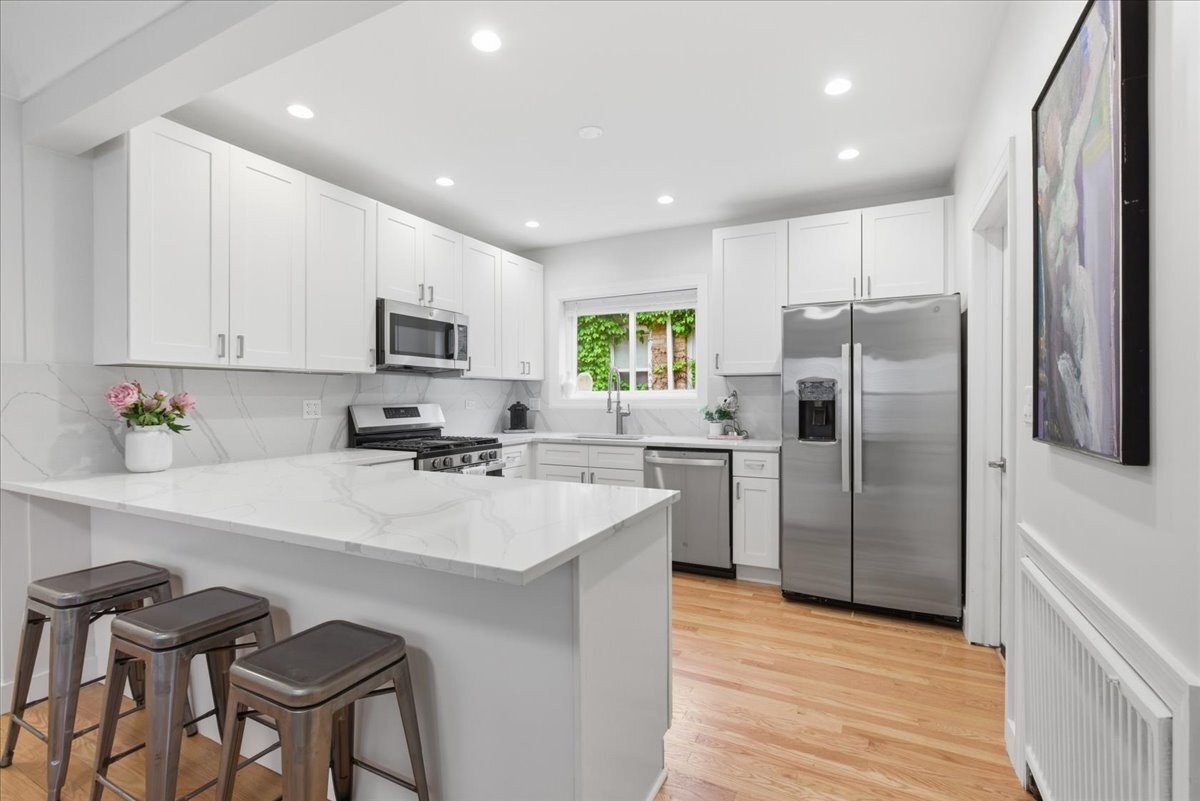 3241 North Normandy Avenue Chicago IL 60634