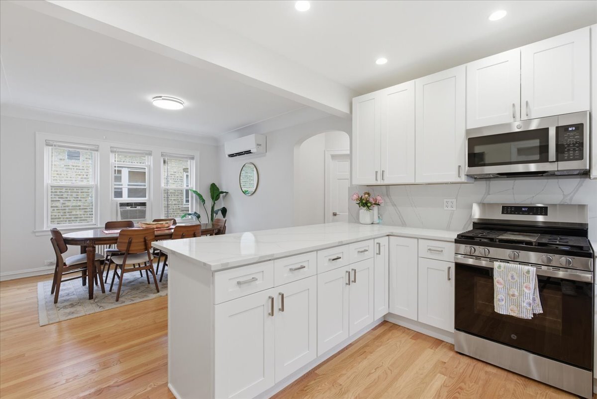 3241 North Normandy Avenue Chicago IL 60634