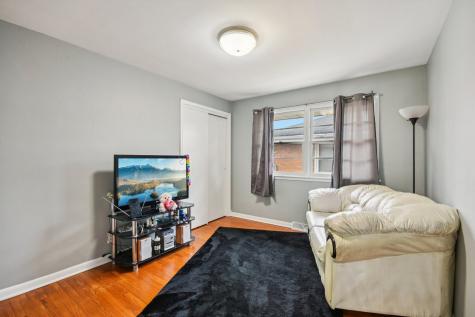 18644 William Street Lansing IL 60438