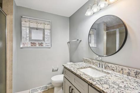 18644 William Street Lansing IL 60438