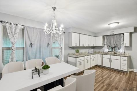 18644 William Street Lansing IL 60438