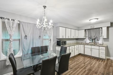 18644 William Street Lansing IL 60438