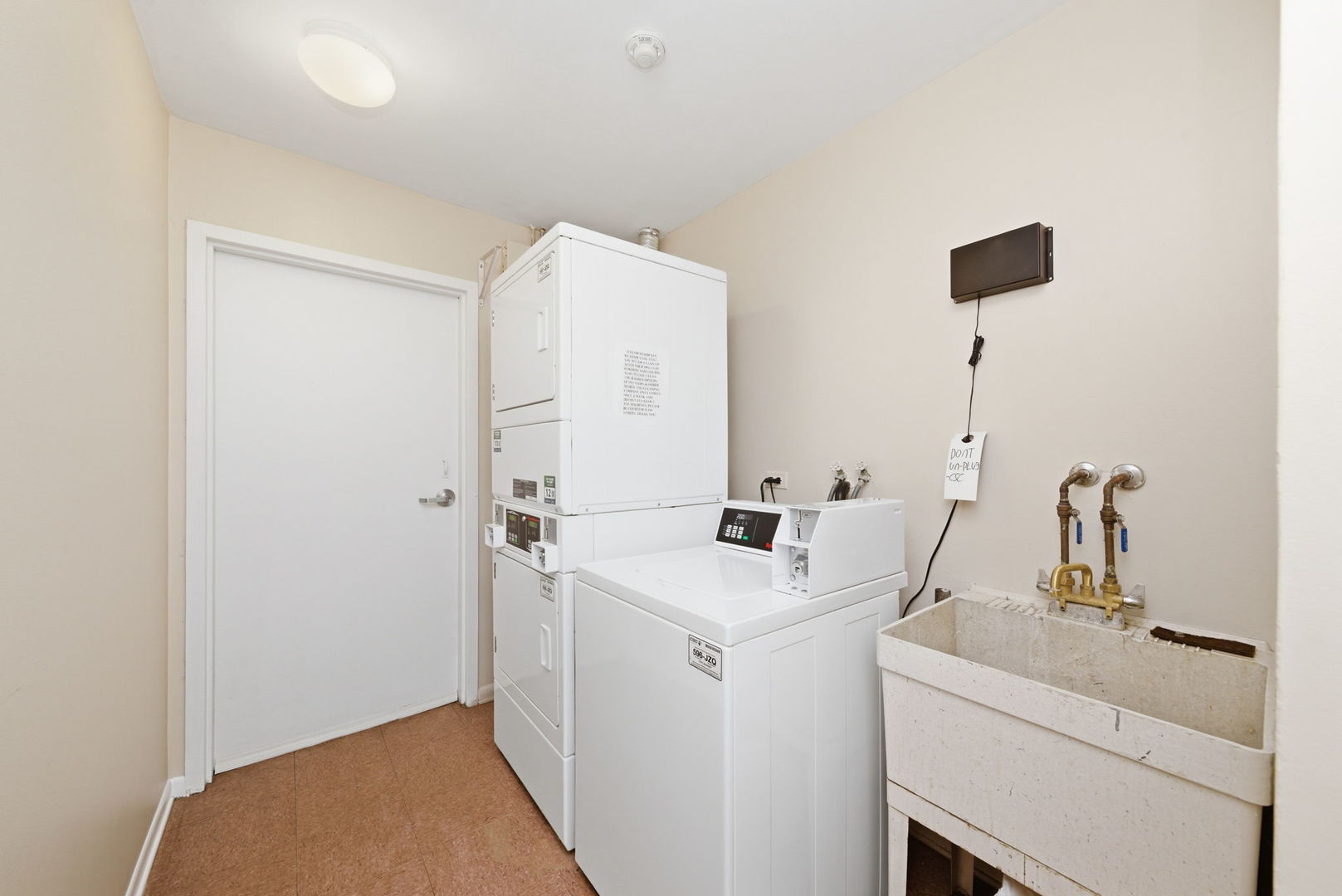 2630 Mitchell Drive Woodridge IL 60517