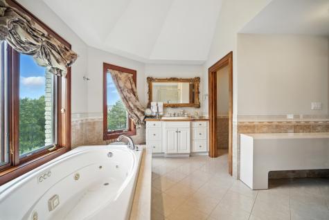 1100 Macalpin Drive Inverness IL 60010