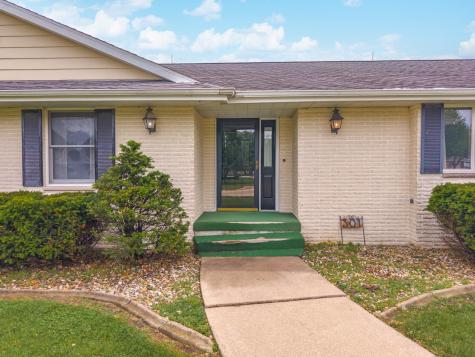 301 Scott Drive Dwight IL 60420