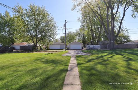 2031 Gilboa Avenue Zion IL 60099