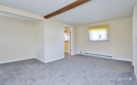 2031 Gilboa Avenue Zion IL 60099