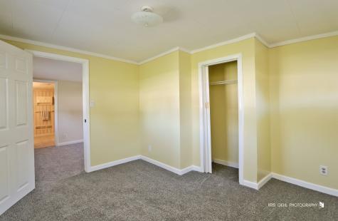 2031 Gilboa Avenue Zion IL 60099