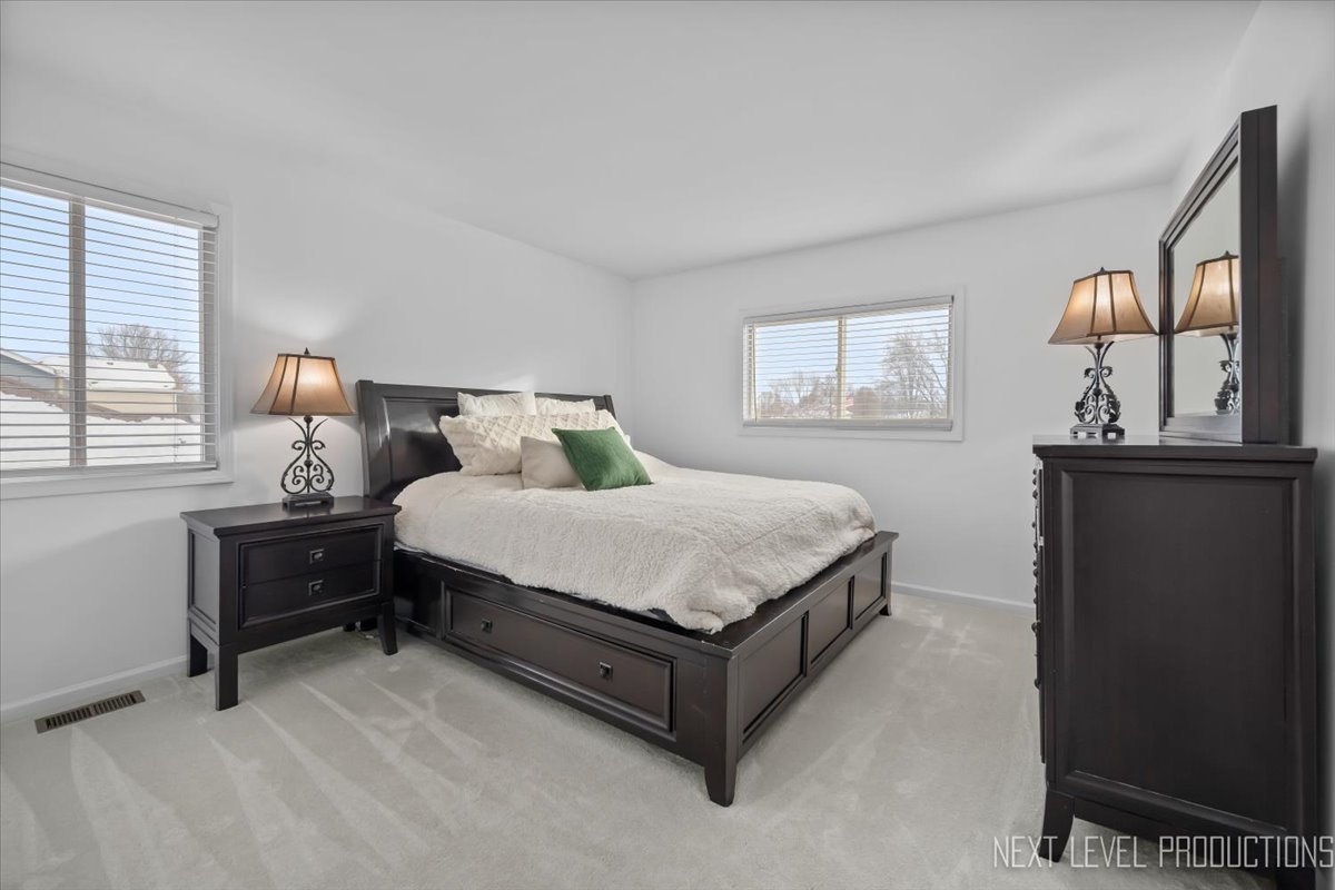 2632 Emma Circle Aurora IL 60504