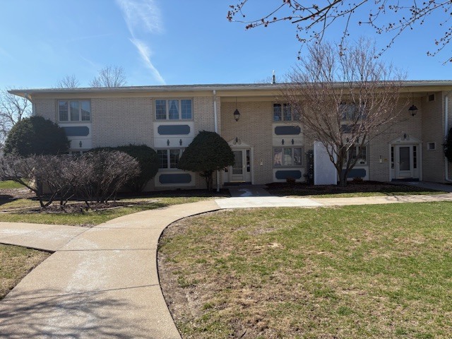 930 17TH Street Moline IL 61265