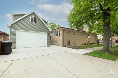 10715 South Lawndale Avenue Chicago IL 60655