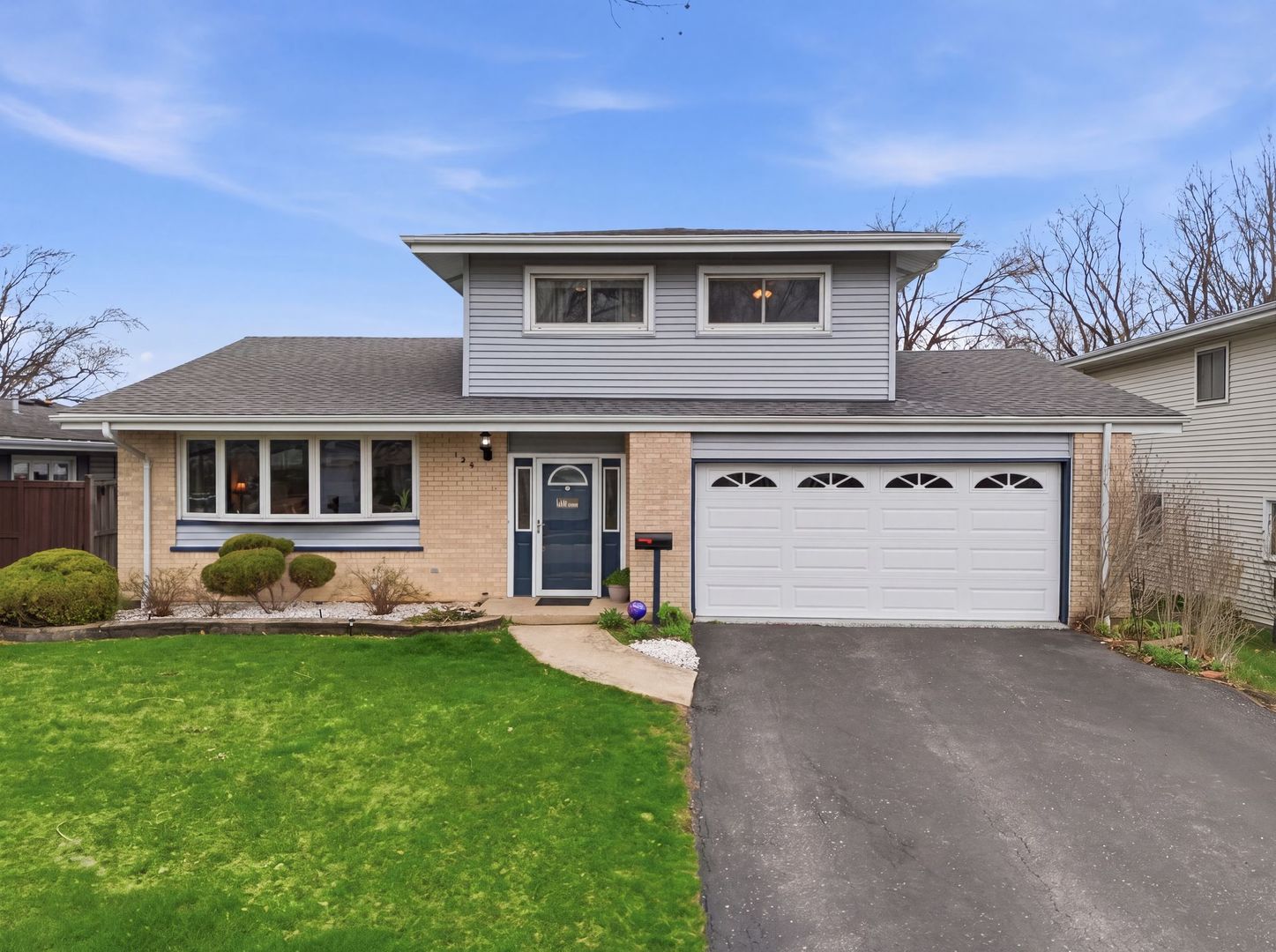 126 June Lane Lombard IL 60148
