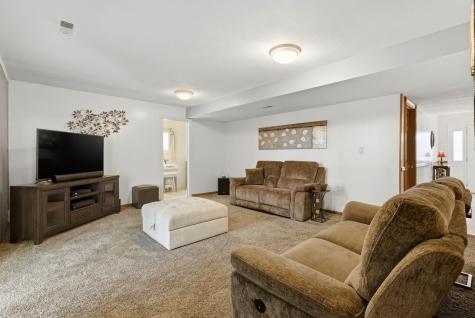126 June Lane Lombard IL 60148