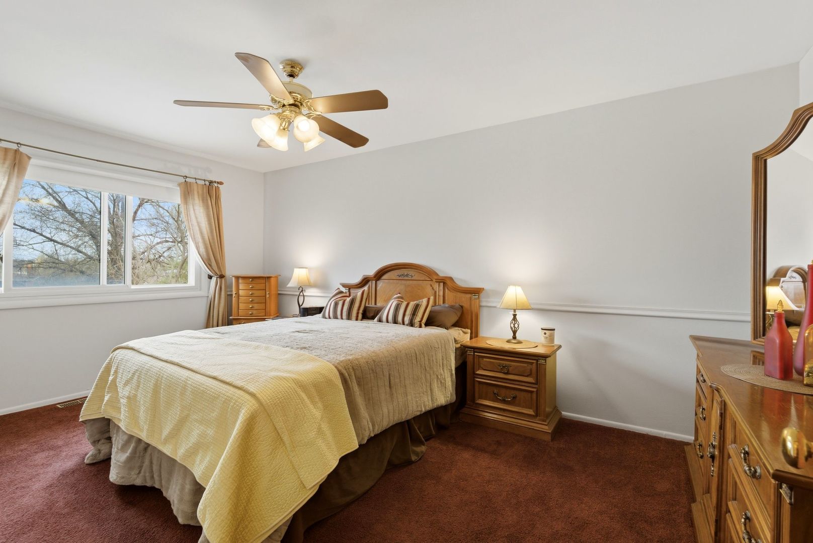 126 June Lane Lombard IL 60148