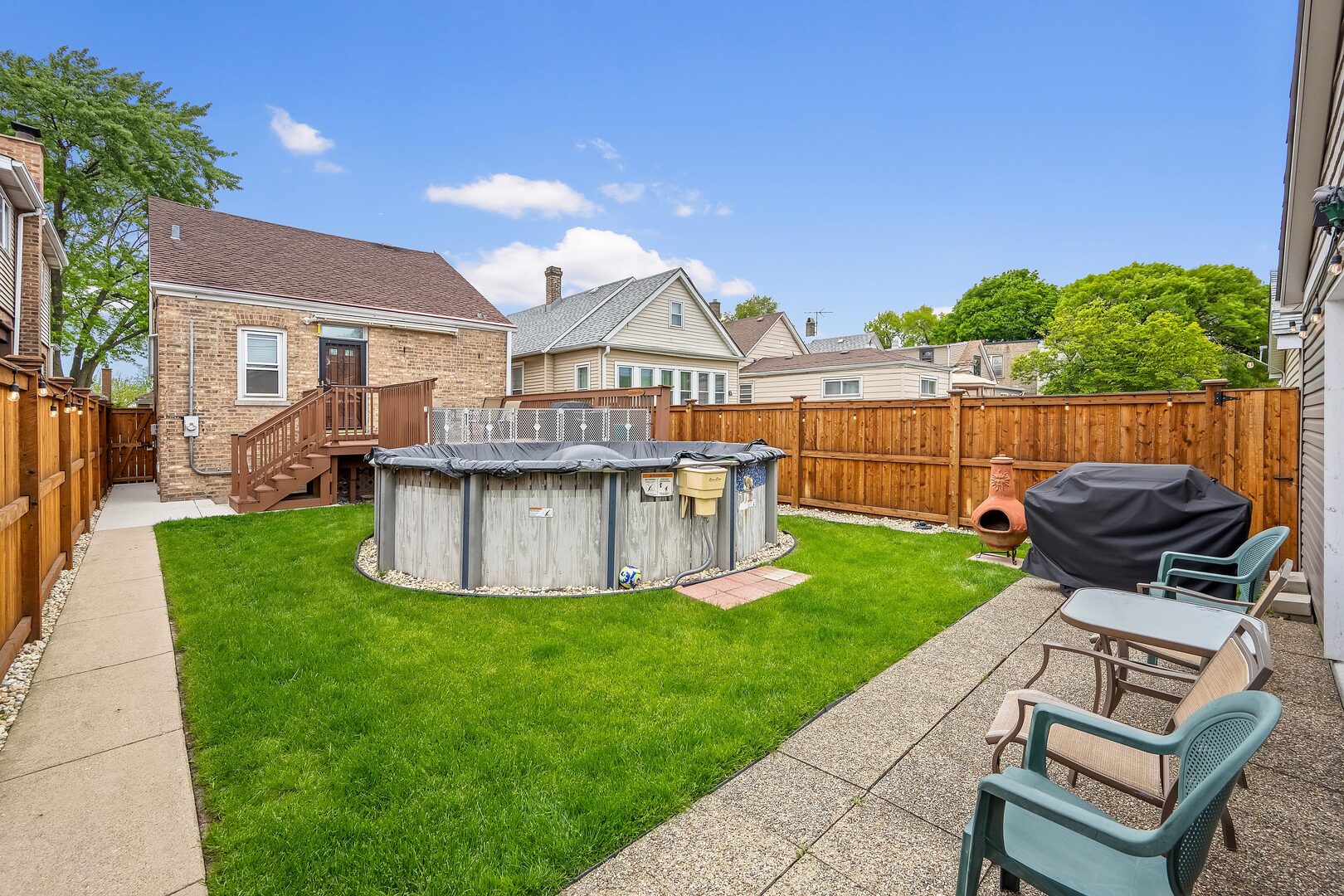 6217 South Mason Avenue Chicago IL 60638