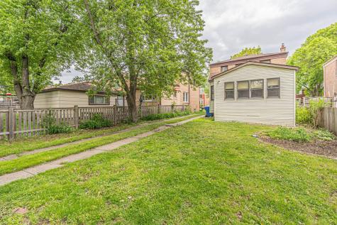 9932 South Maplewood Avenue Chicago IL 60655