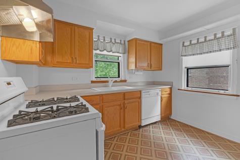 9932 South Maplewood Avenue Chicago IL 60655