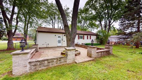 3336 North Betty Drive Arlington Heights IL 60004