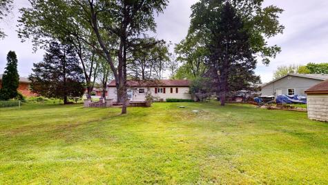 3336 North Betty Drive Arlington Heights IL 60004