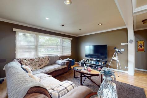 3336 North Betty Drive Arlington Heights IL 60004