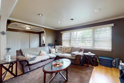 3336 North Betty Drive Arlington Heights IL 60004