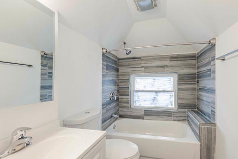 2038 East 73rd Street Chicago IL 60649