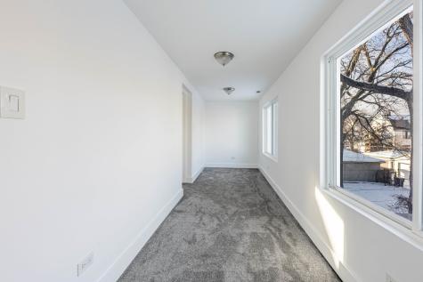 2038 East 73rd Street Chicago IL 60649
