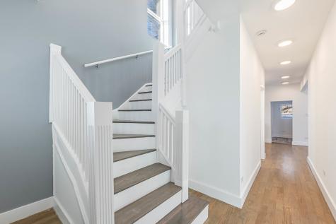 2038 East 73rd Street Chicago IL 60649