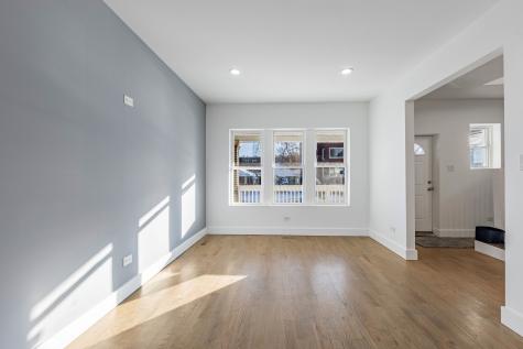 2038 East 73rd Street Chicago IL 60649