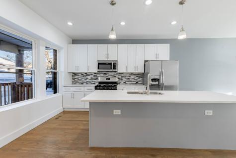 2038 East 73rd Street Chicago IL 60649