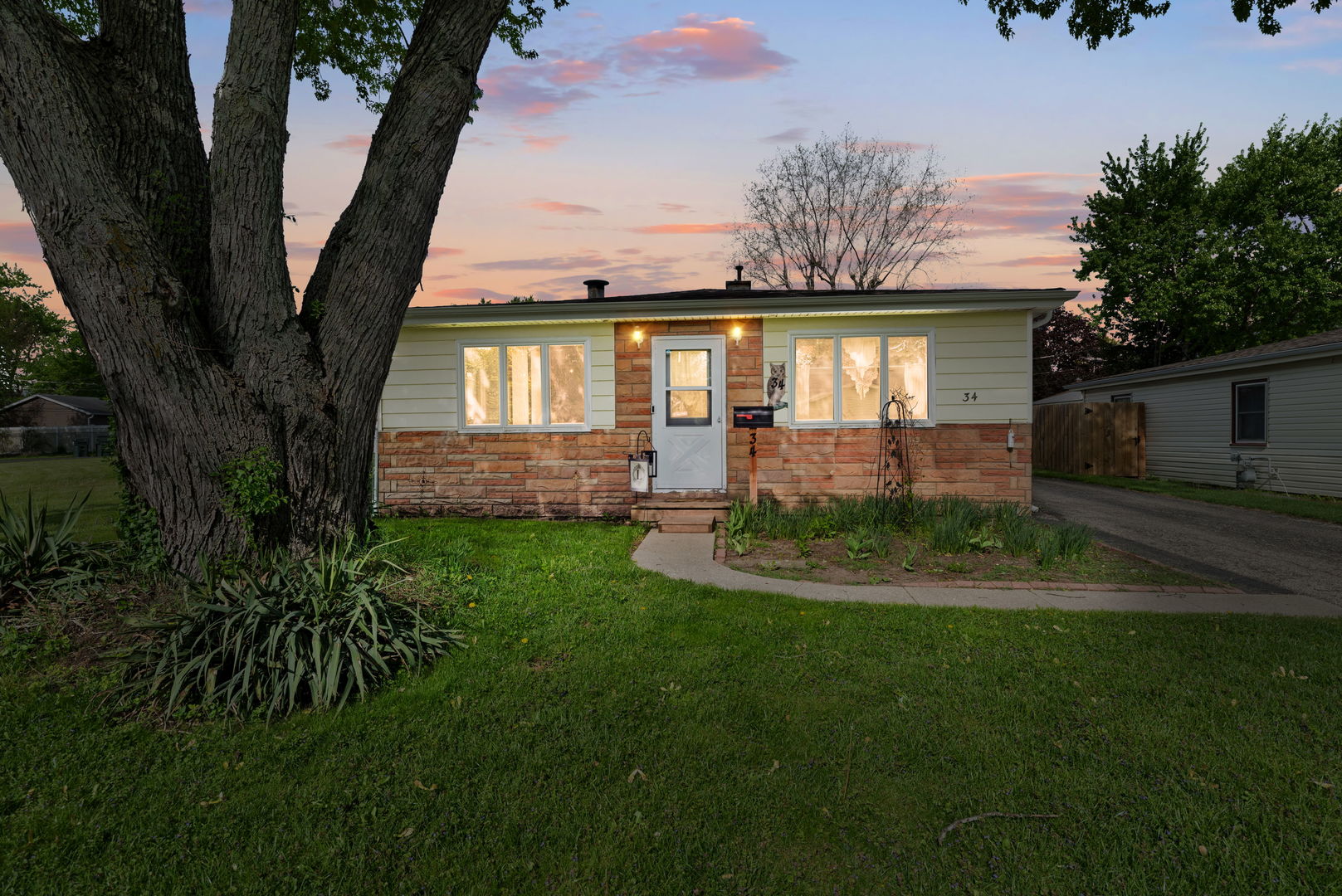 34 North California Avenue Mundelein IL 60060
