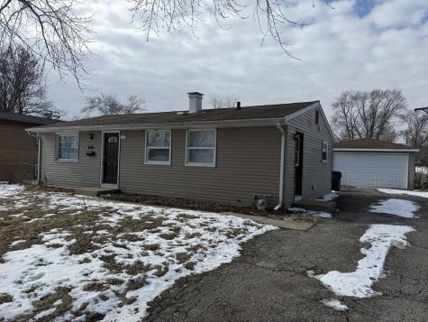 636 Jefferson Avenue Carpentersville IL 60110