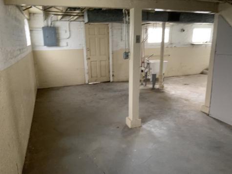 213 East 143rd Street Dolton IL 60419