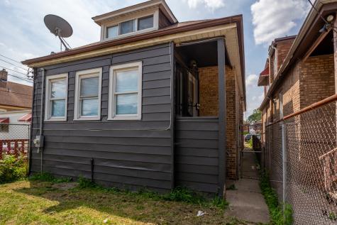 9309 South Ada Street Chicago IL 60620