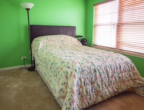 3373 Kentshire Square Aurora IL 60504