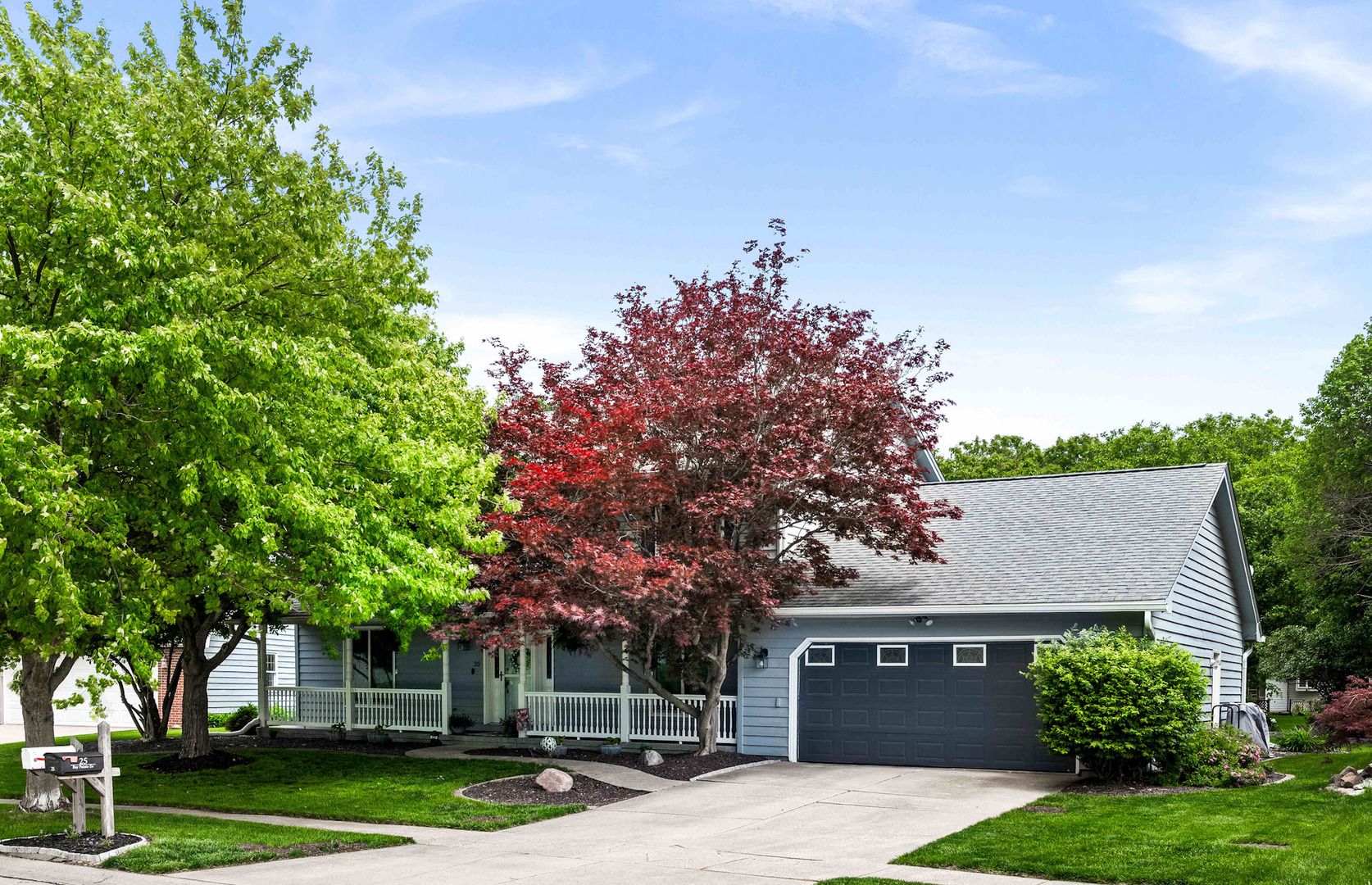 25 Bay Pointe Drive Bloomington IL 61704
