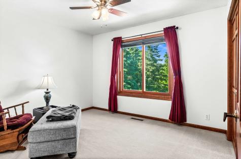 25 Bay Pointe Drive Bloomington IL 61704